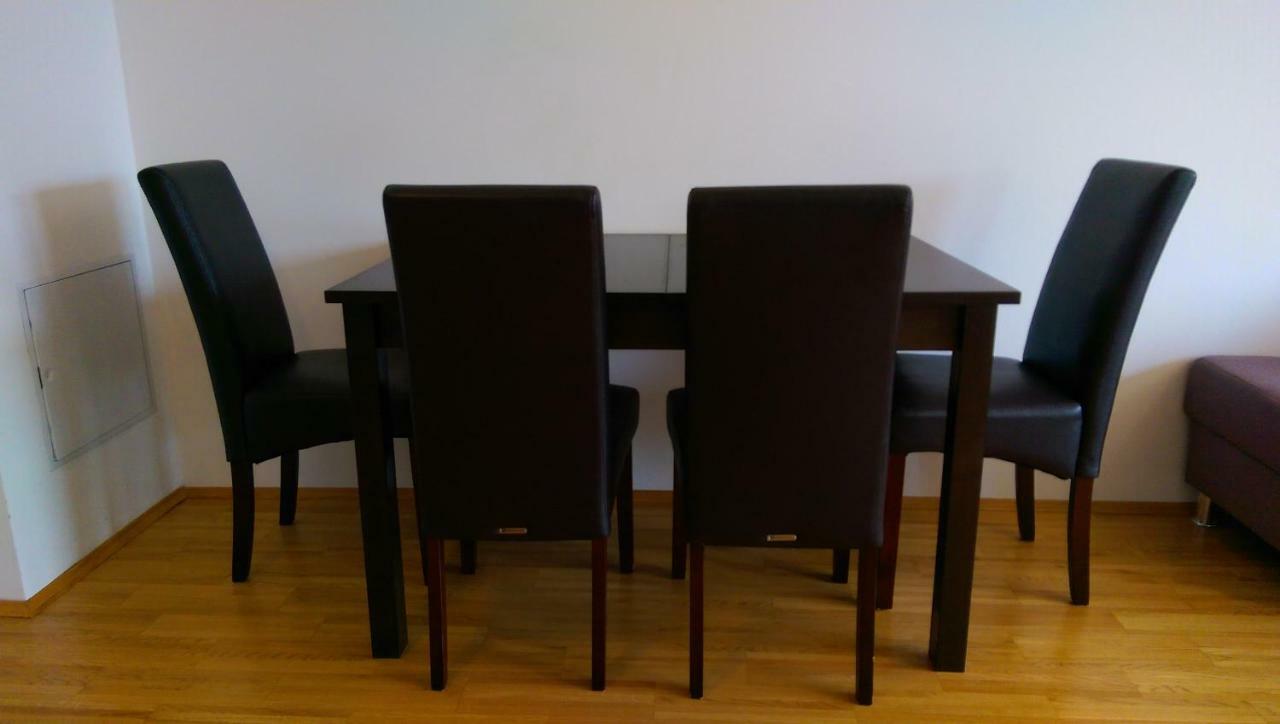 Viennes Comfortable Apartment Esterno foto